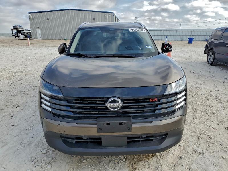 Фото 5 - NISSAN KICKS