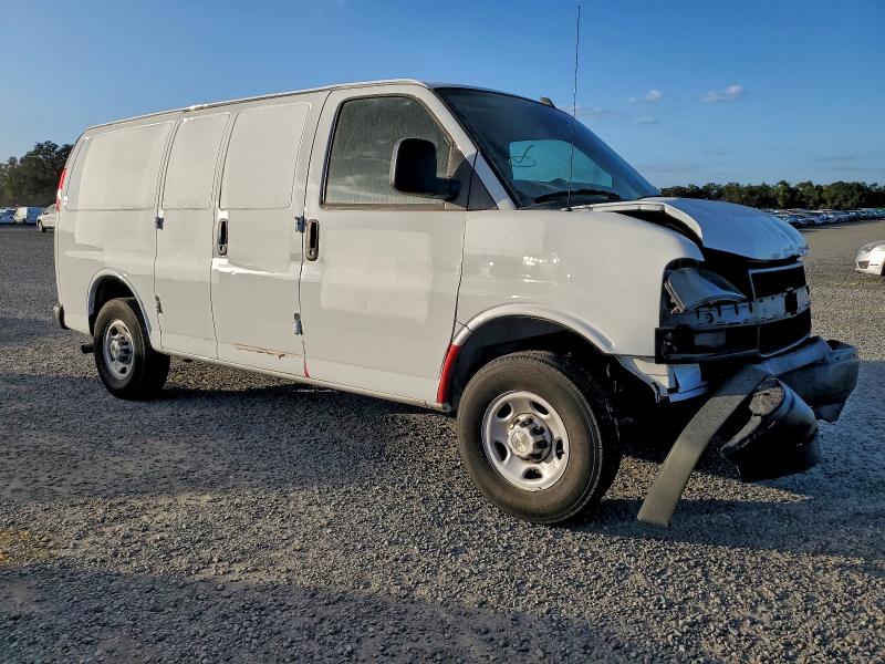 Фото 4 - CHEVROLET EXPRESS