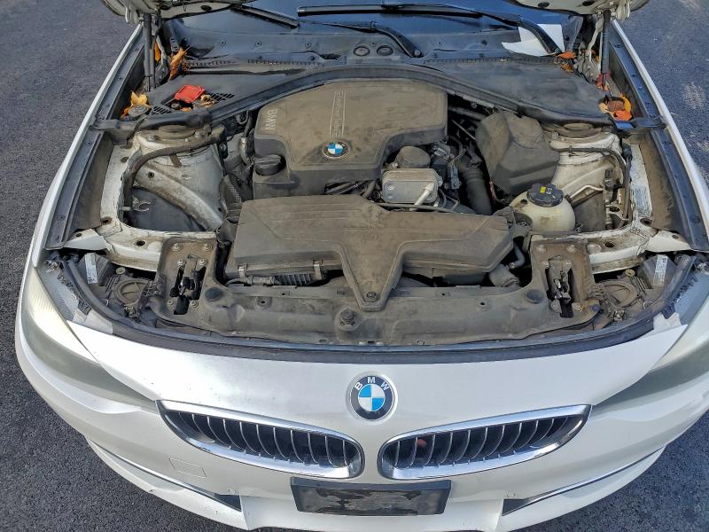 Фото 11 - BMW 3 SERIES