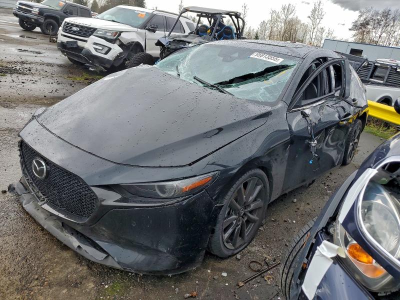 Фото 1 - MAZDA 3