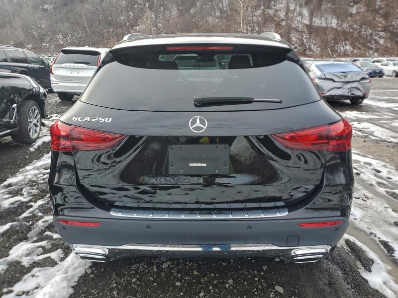 Фото 6 - MERCEDES-BENZ GLA-CLASS