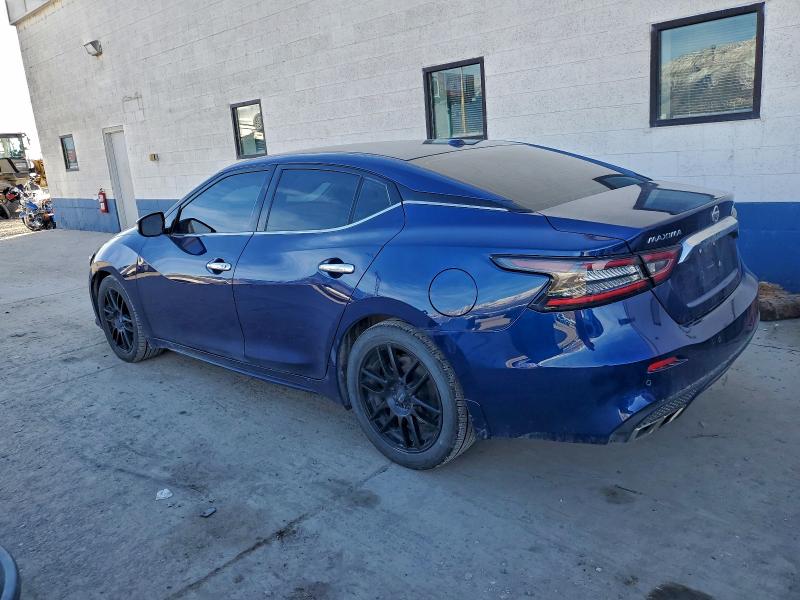 Фото 2 - NISSAN MAXIMA