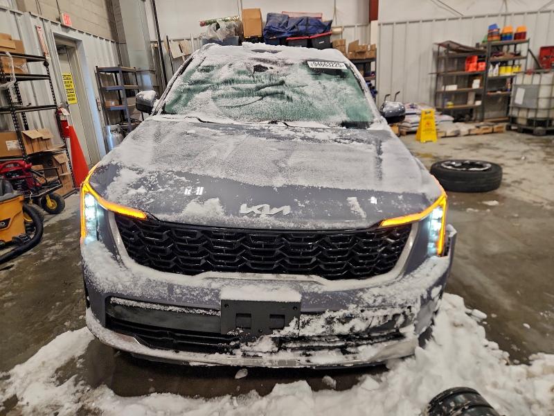 Фото 5 - KIA SORENTO