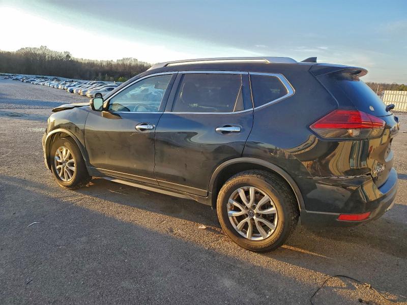 Фото 2 - NISSAN ROGUE