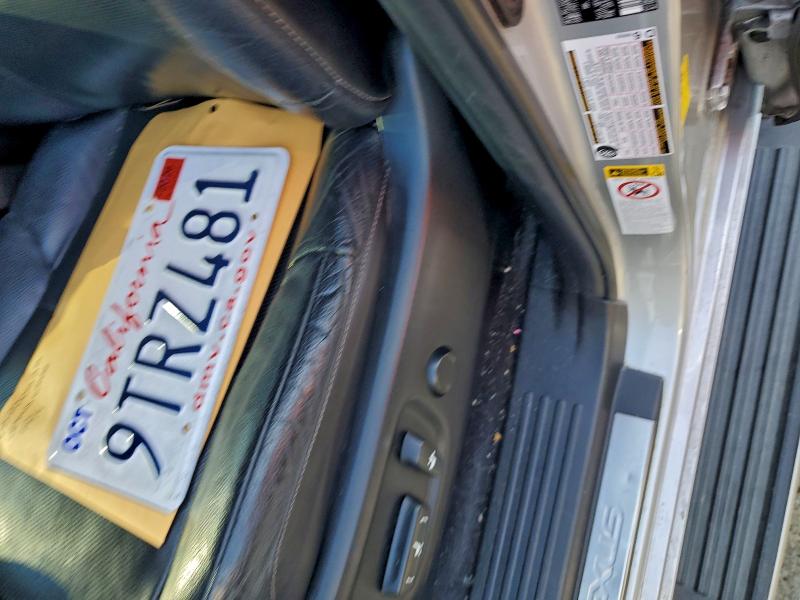 Фото 13 - LEXUS GX