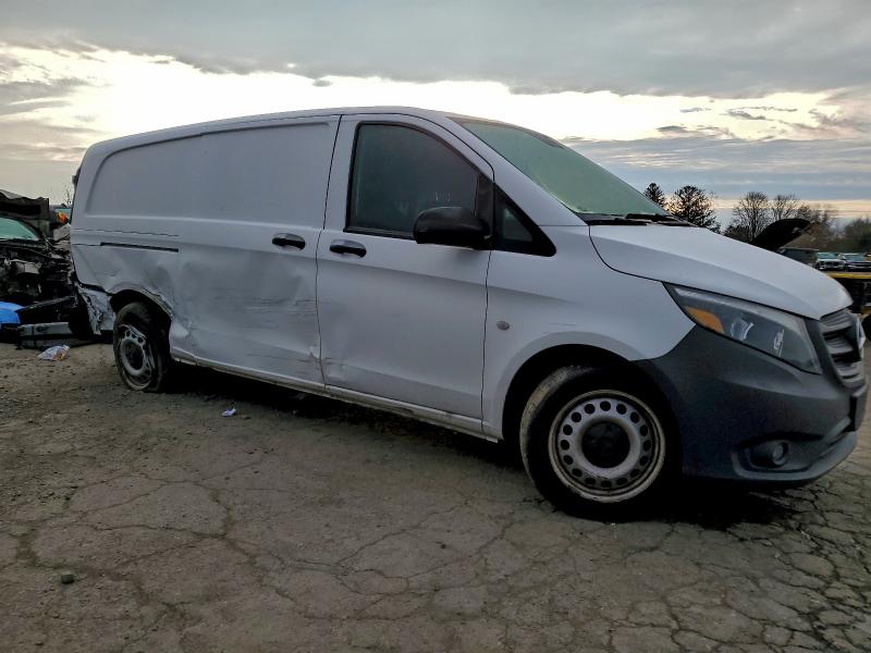 Фото 4 - MERCEDES-BENZ METRIS