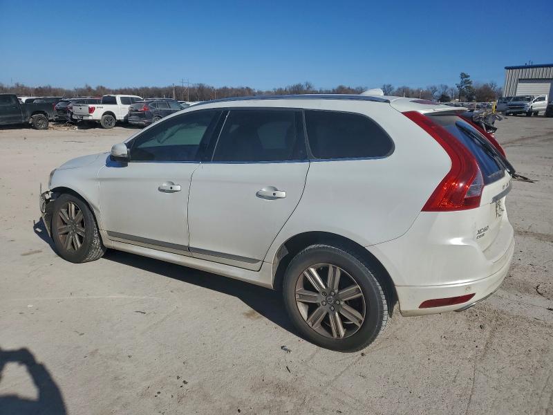 Фото 2 - VOLVO XC60