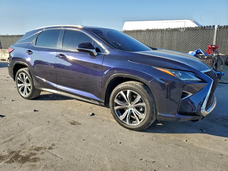 Фото 4 - LEXUS RX350