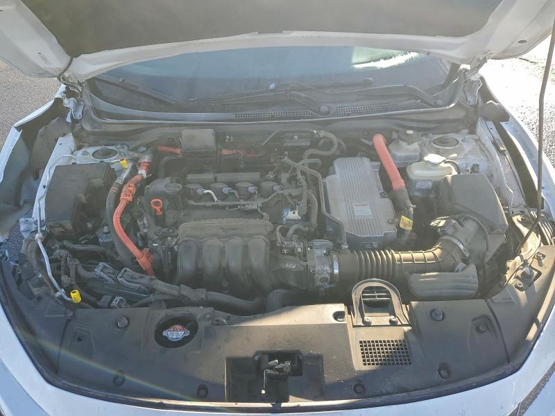 Фото 11 - HONDA INSIGHT