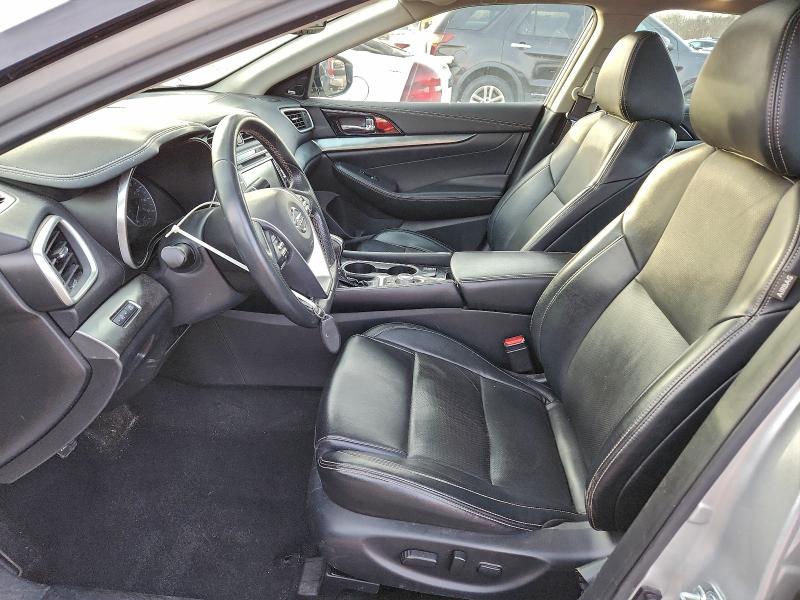 Фото 7 - NISSAN MAXIMA