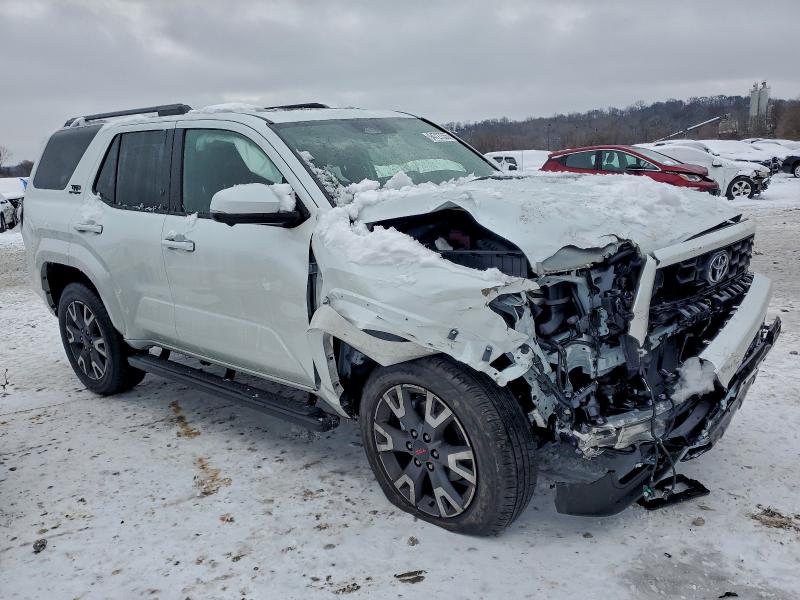 Фото 4 - TOYOTA 4RUNNER