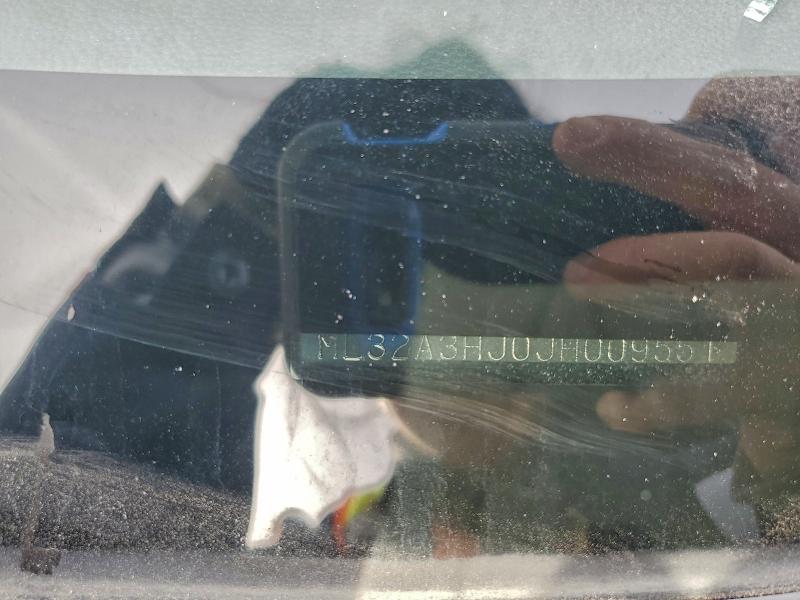 Фото 12 - MITSUBISHI MIRAGE