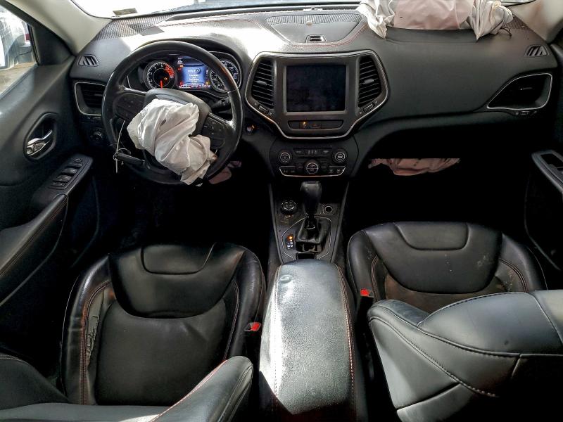 Фото 8 - JEEP CHEROKEE