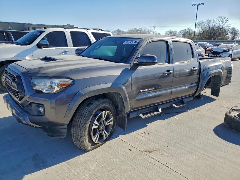 Фото 1 - TOYOTA TACOMA