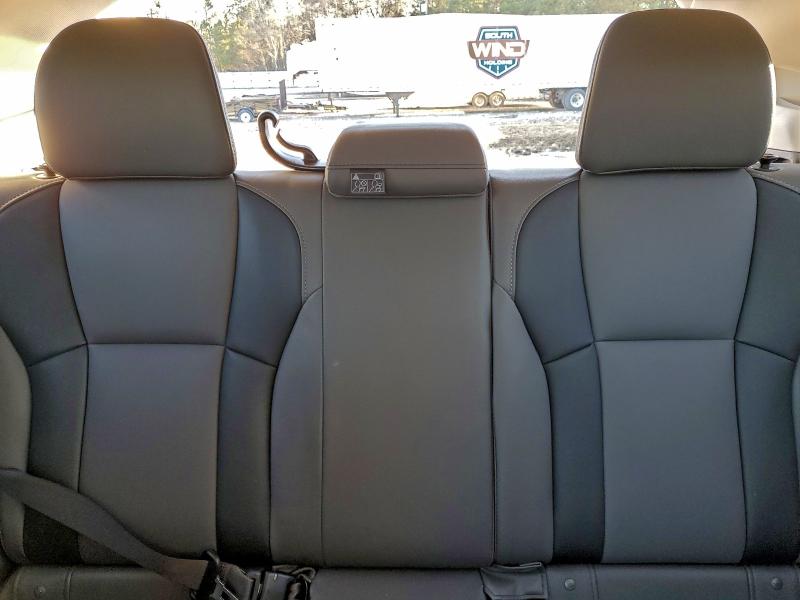 Фото 10 - SUBARU CROSSTREK