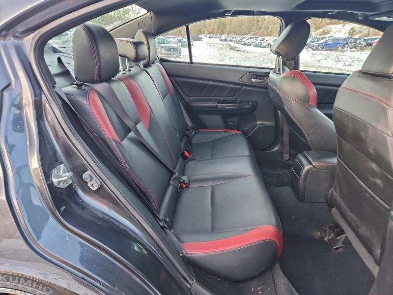 Фото 10 - SUBARU WRX