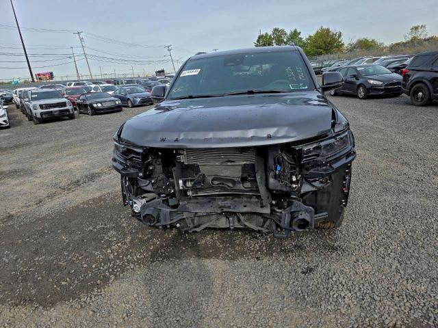 Фото 5 - JEEP WAGONEER