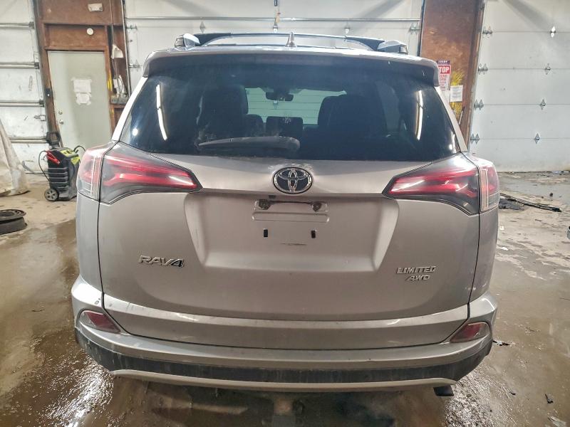 Фото 6 - TOYOTA RAV4