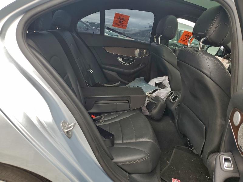 Фото 10 - MERCEDES-BENZ C-CLASS