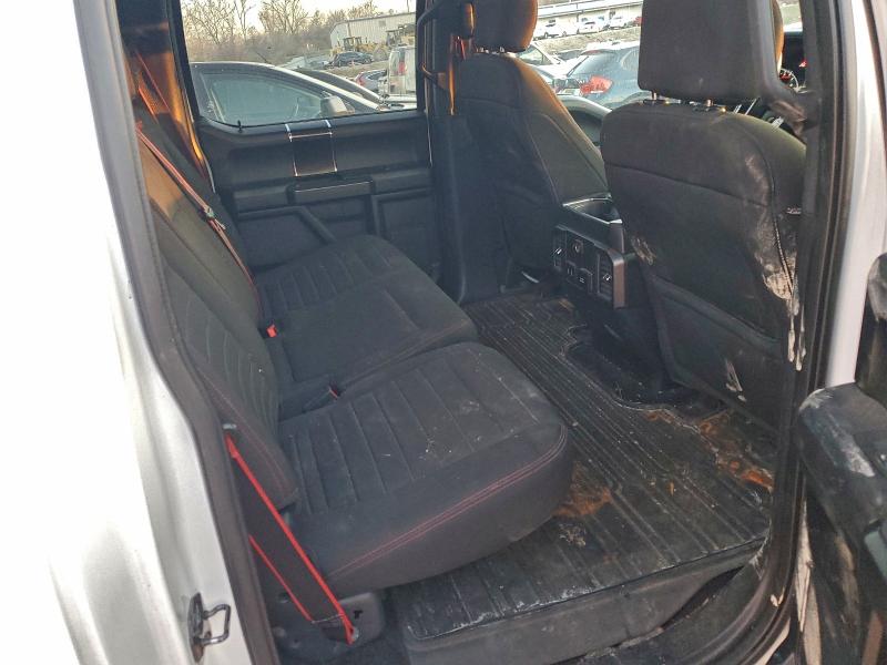 Фото 10 - FORD F-150