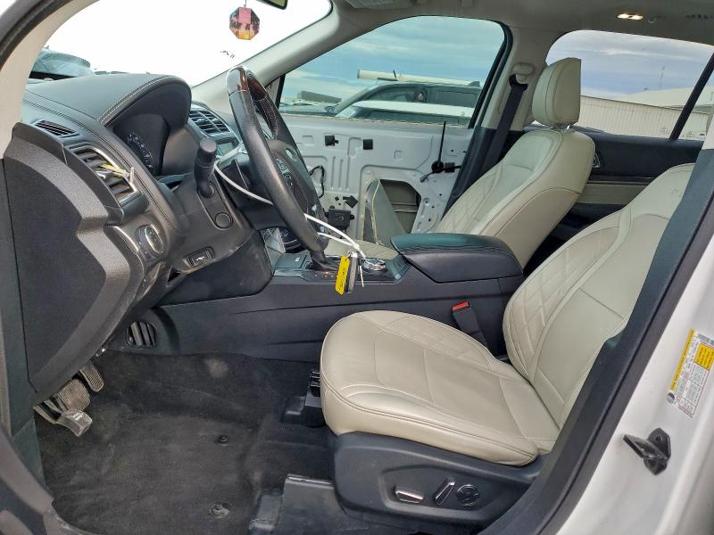 Фото 7 - FORD EXPLORER