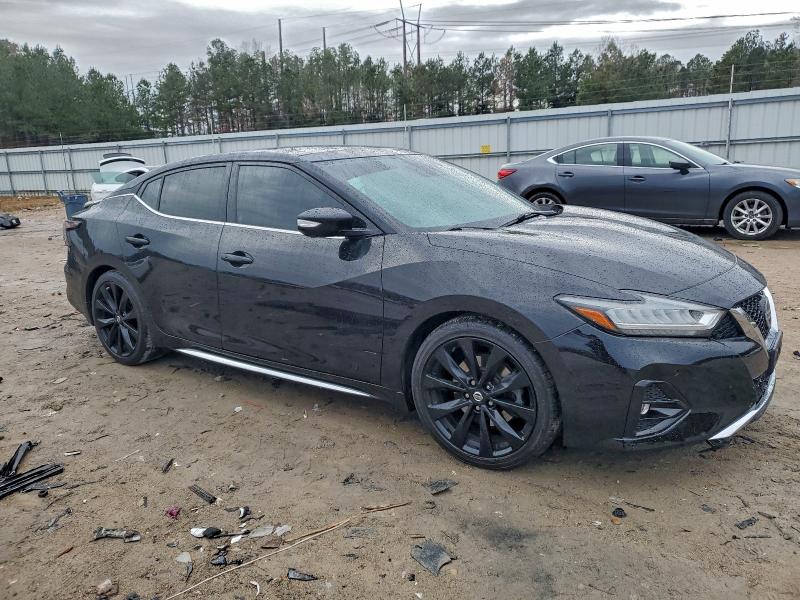 Фото 4 - NISSAN MAXIMA