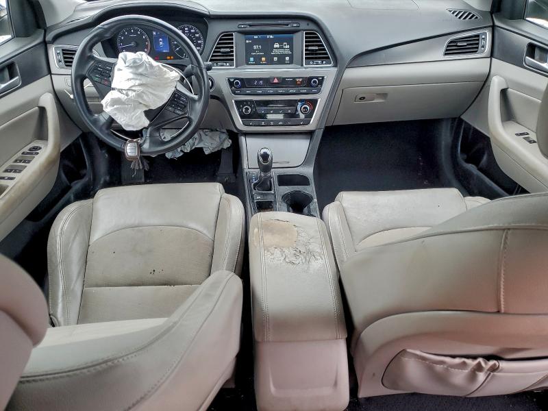 Фото 8 - HYUNDAI SONATA