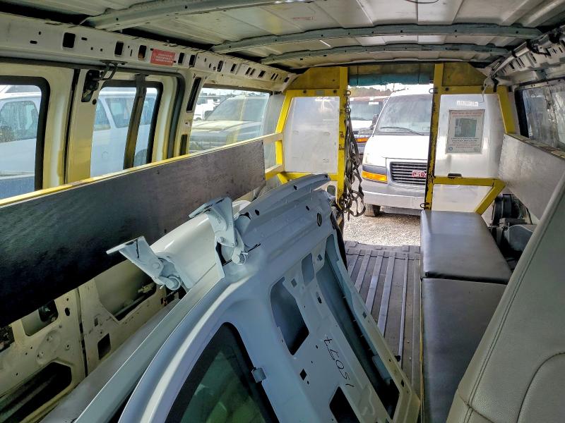 Фото 10 - CHEVROLET EXPRESS