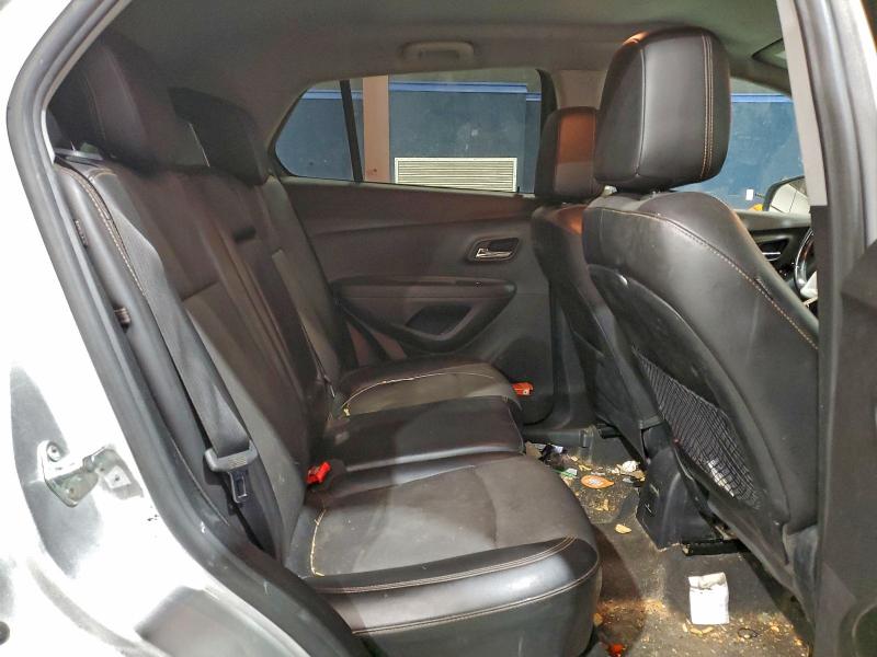 Фото 11 - CHEVROLET TRAX