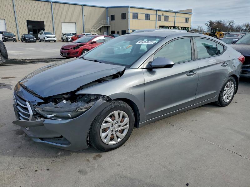 Фото 1 - HYUNDAI ELANTRA