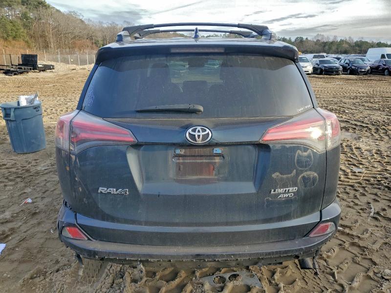 Фото 6 - TOYOTA RAV4