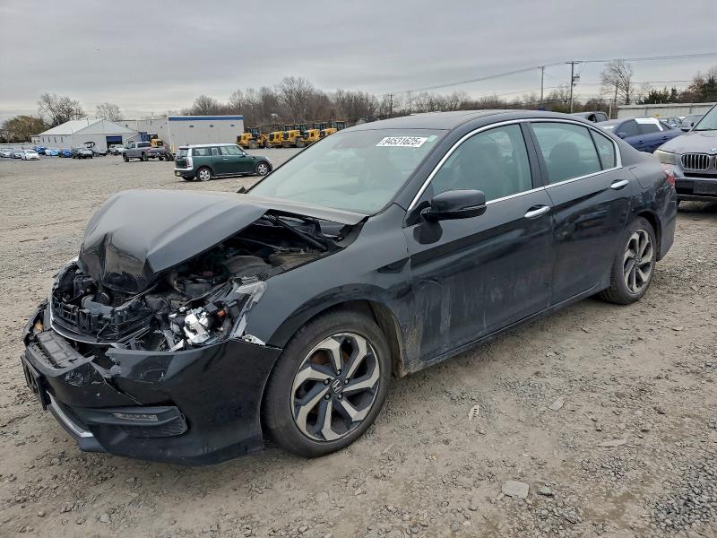 Фото 1 - HONDA ACCORD