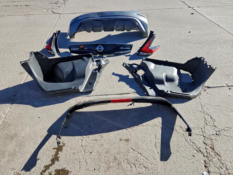 Фото 12 - NISSAN LEAF