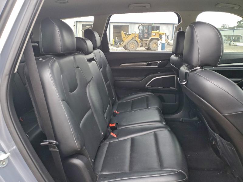 Фото 11 - KIA TELLURIDE