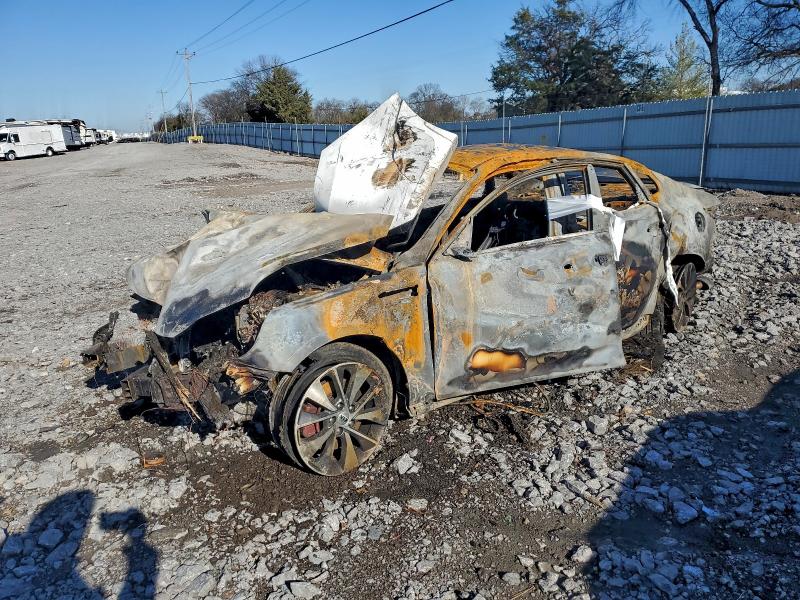 Фото 1 - KIA OPTIMA