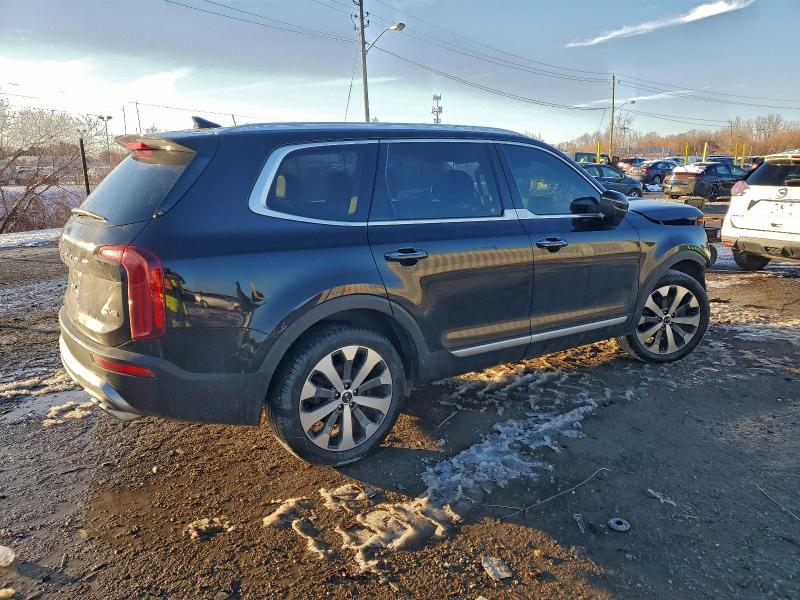 Фото 3 - KIA TELLURIDE