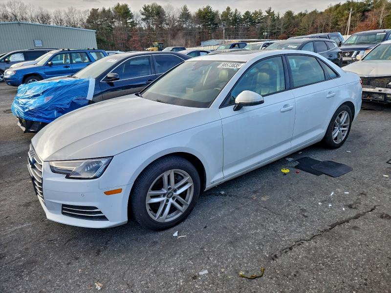 Фото 1 - AUDI A4