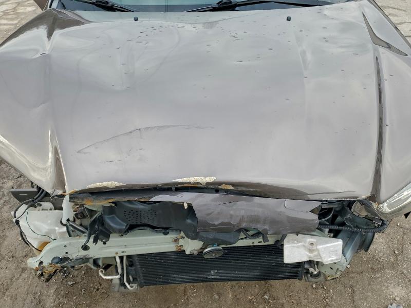 Фото 12 - MITSUBISHI OUTLANDER