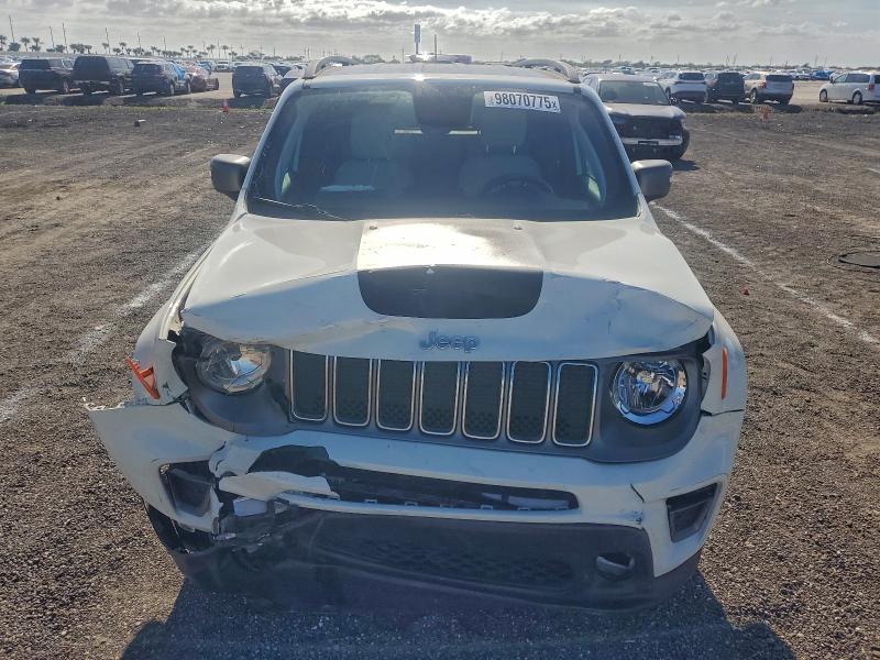 Фото 5 - JEEP RENEGADE