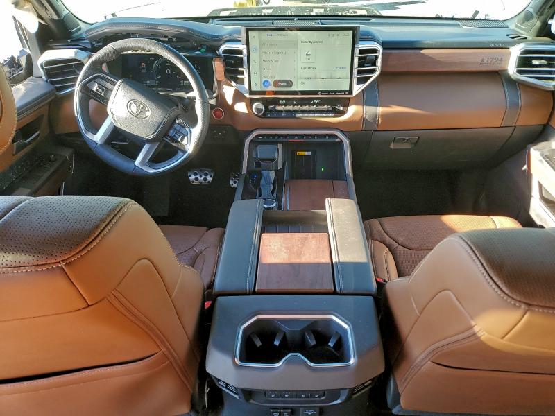 Фото 8 - TOYOTA TUNDRA