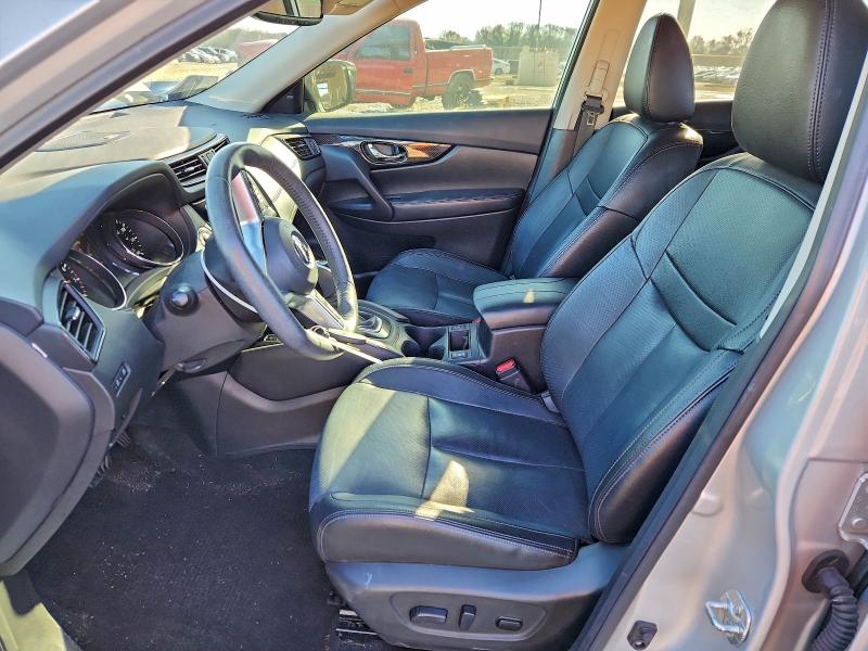 Фото 7 - NISSAN ROGUE