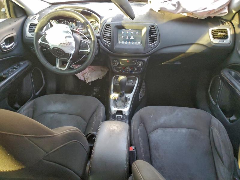 Фото 8 - JEEP COMPASS