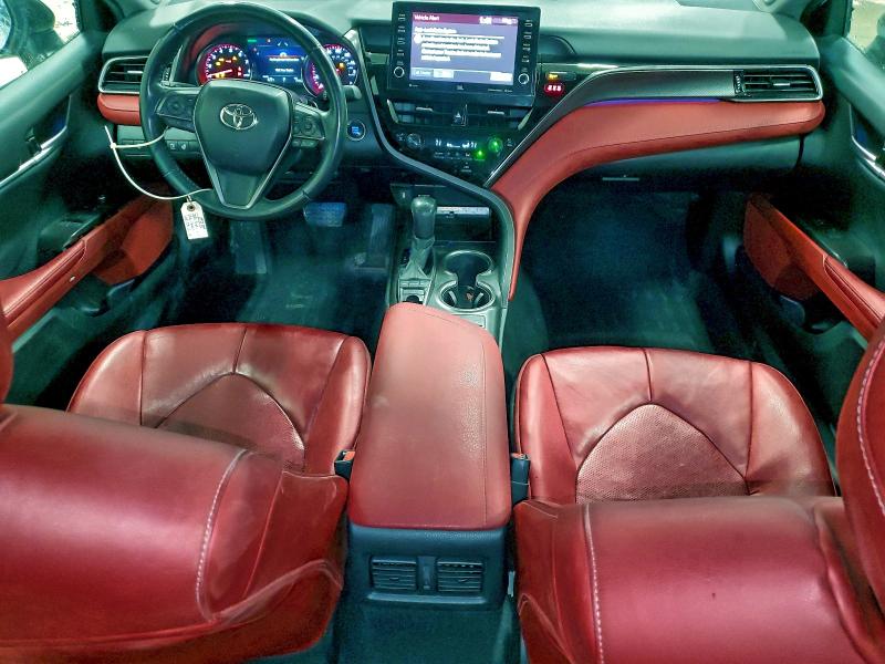 Фото 8 - TOYOTA CAMRY