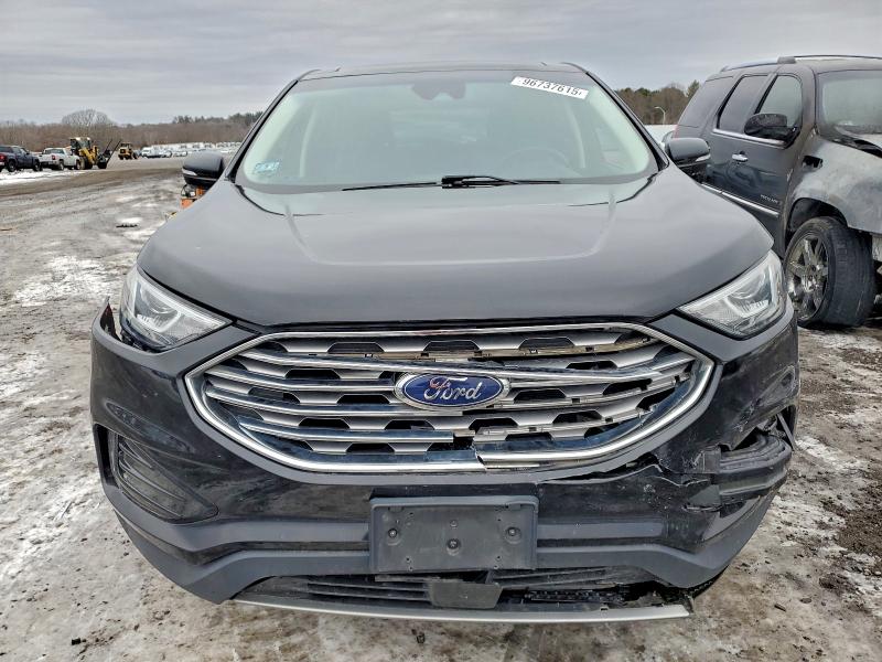 Фото 5 - FORD EDGE