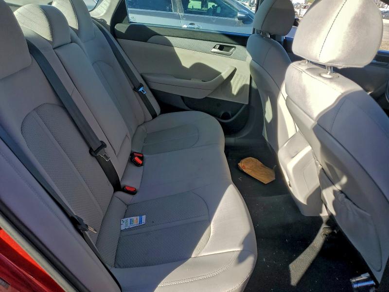 Фото 10 - HYUNDAI SONATA