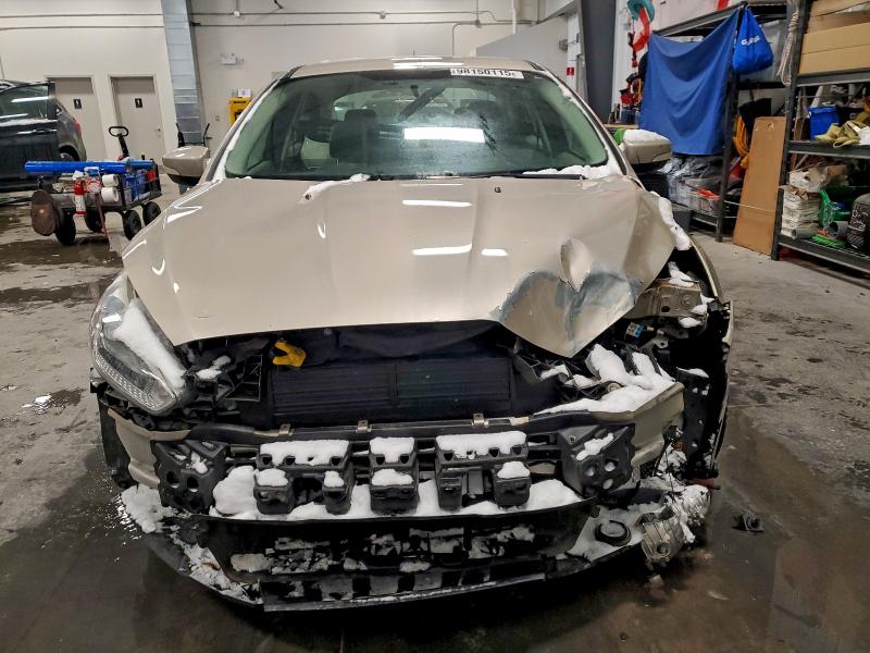 Фото 5 - FORD FOCUS