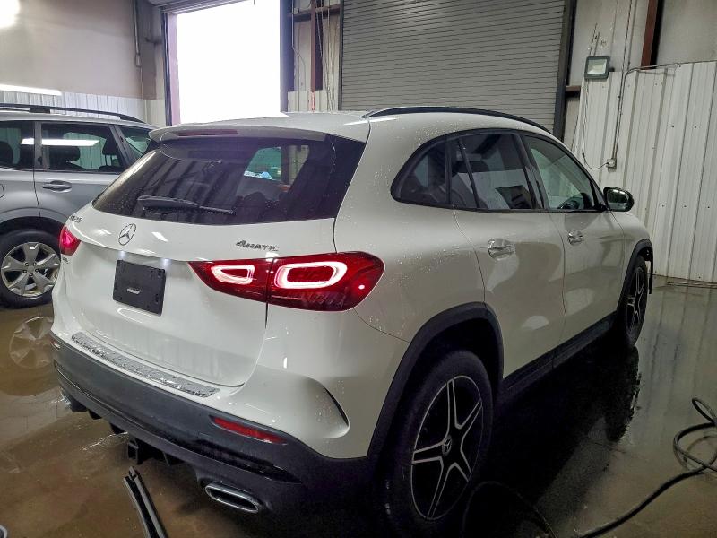 Фото 3 - MERCEDES-BENZ GLA-CLASS