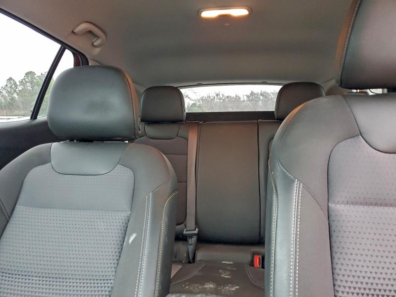 Фото 10 - CHEVROLET TRAX