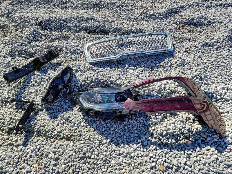 Фото 12 - LINCOLN NAUTILUS