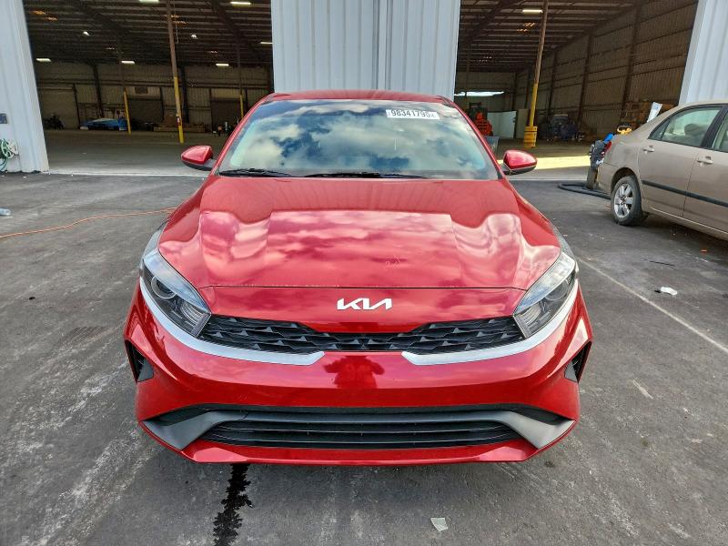 Фото 5 - KIA FORTE